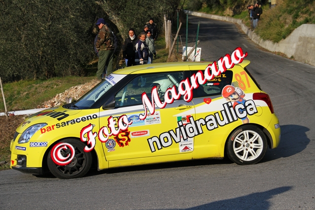 323.jpg